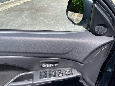 2025 Mitsubishi Outlander Sport S