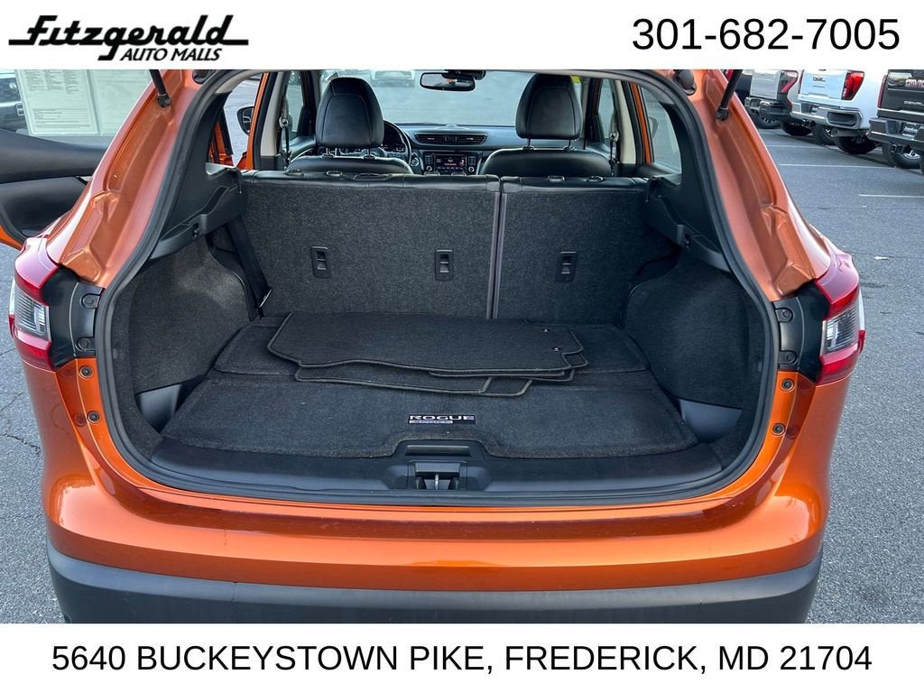 2022 Nissan Rogue Sport SL