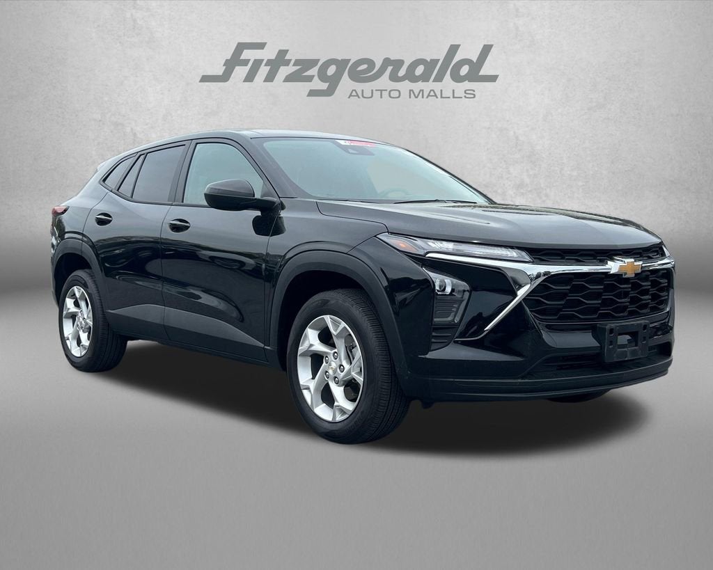 2025 Chevrolet Trax LS