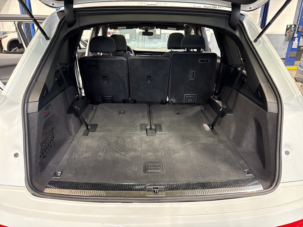 2021 Audi Q7 Premium Plus