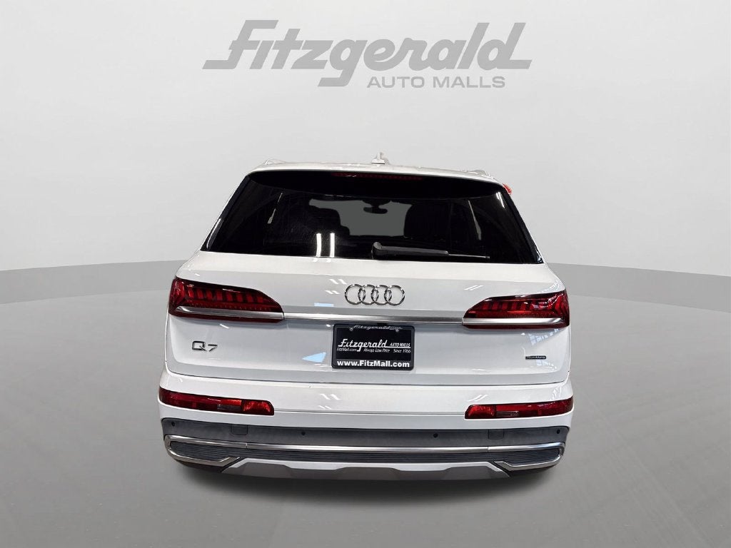2021 Audi Q7 Premium Plus