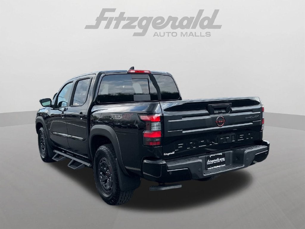 2025 Nissan Frontier Crew Cab PRO-4X 4x4