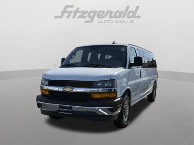 2025 Chevrolet Express 3500 LT Passenger