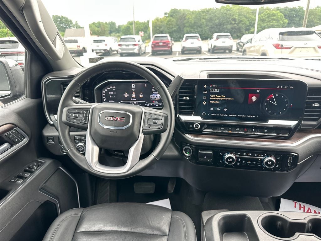 2025 GMC Sierra 1500 SLT