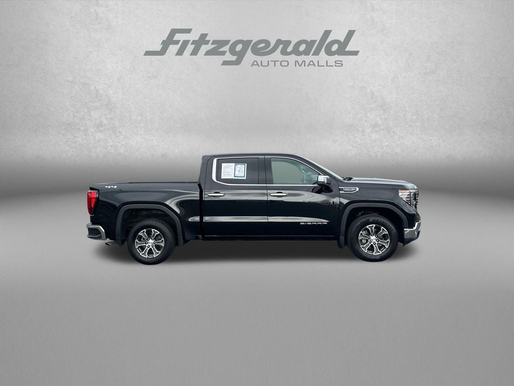 2025 GMC Sierra 1500 SLT