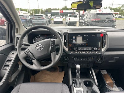 2026 Nissan Frontier Crew Cab SV