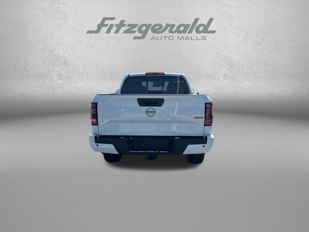 2026 Nissan Frontier Crew Cab SV