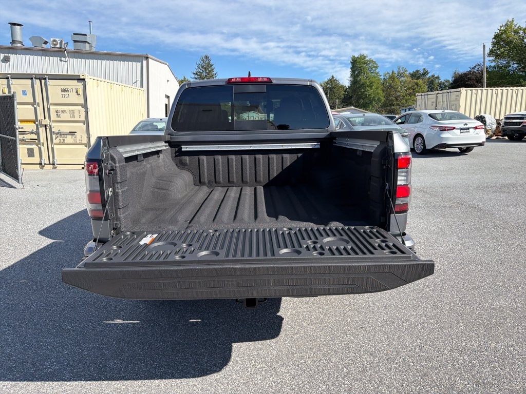 2027 Nissan Frontier Crew Cab SV
