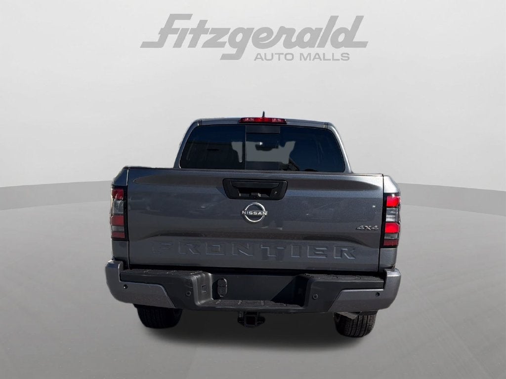 2027 Nissan Frontier Crew Cab SV