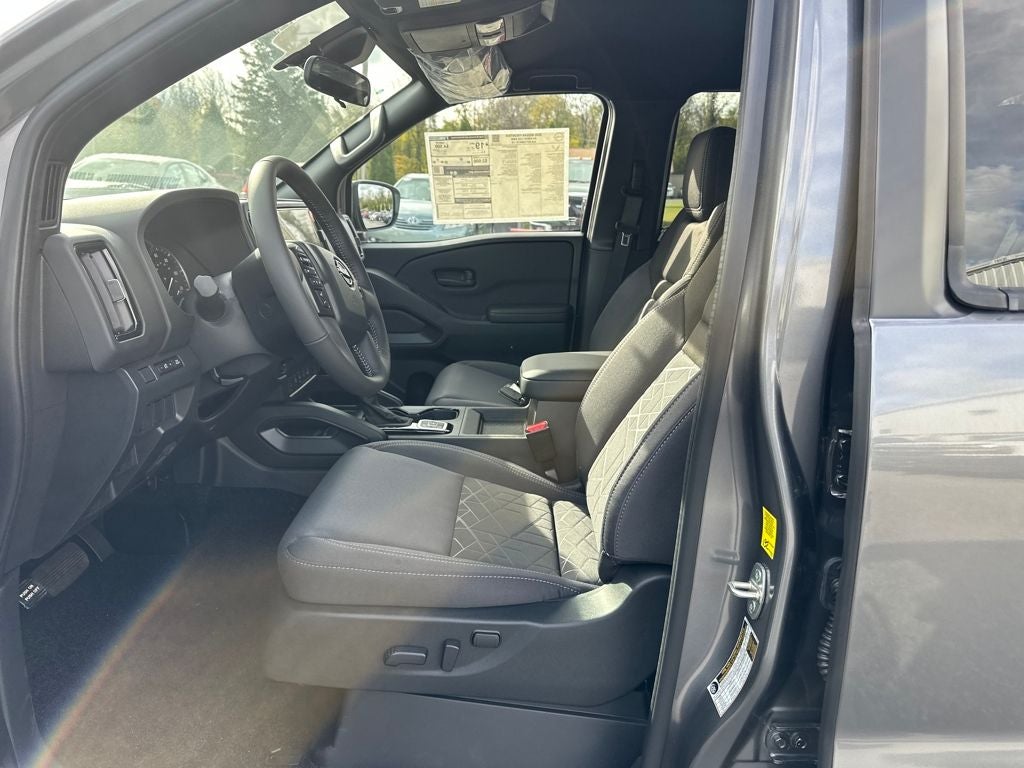 2026 Nissan Frontier Crew Cab SV