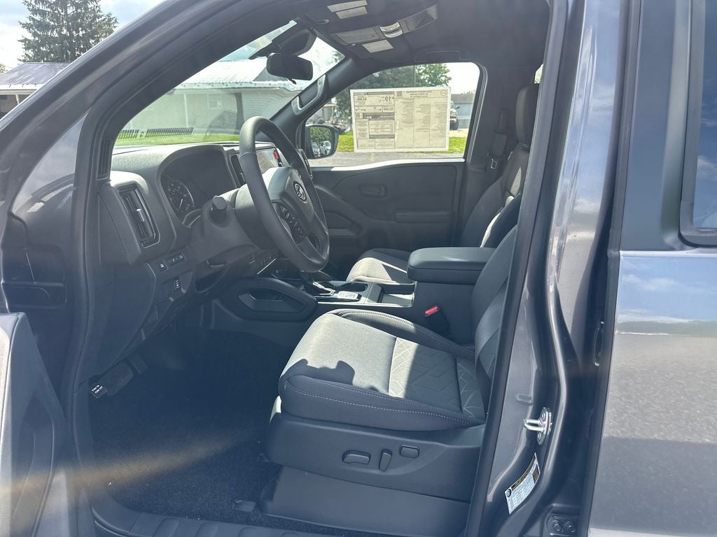 2026 Nissan Frontier Crew Cab SV