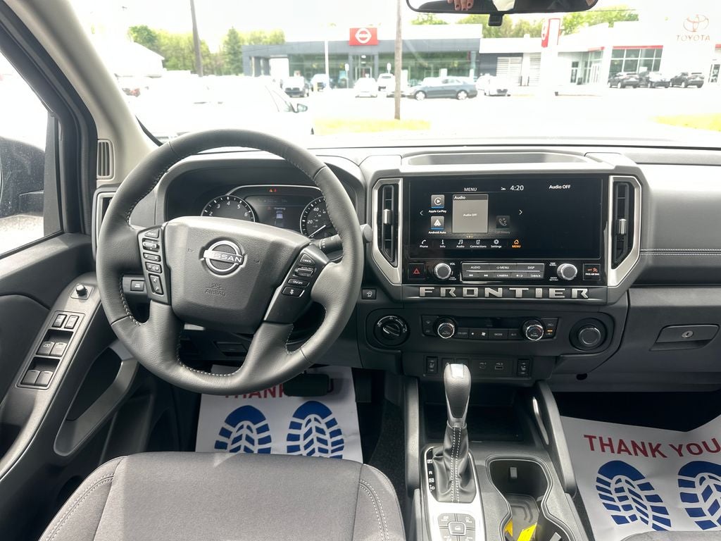 2026 Nissan Frontier Crew Cab SV