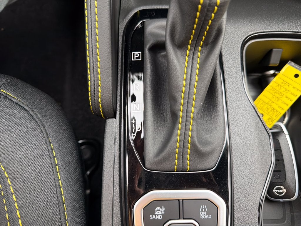 2027 Nissan Frontier Crew Cab SV