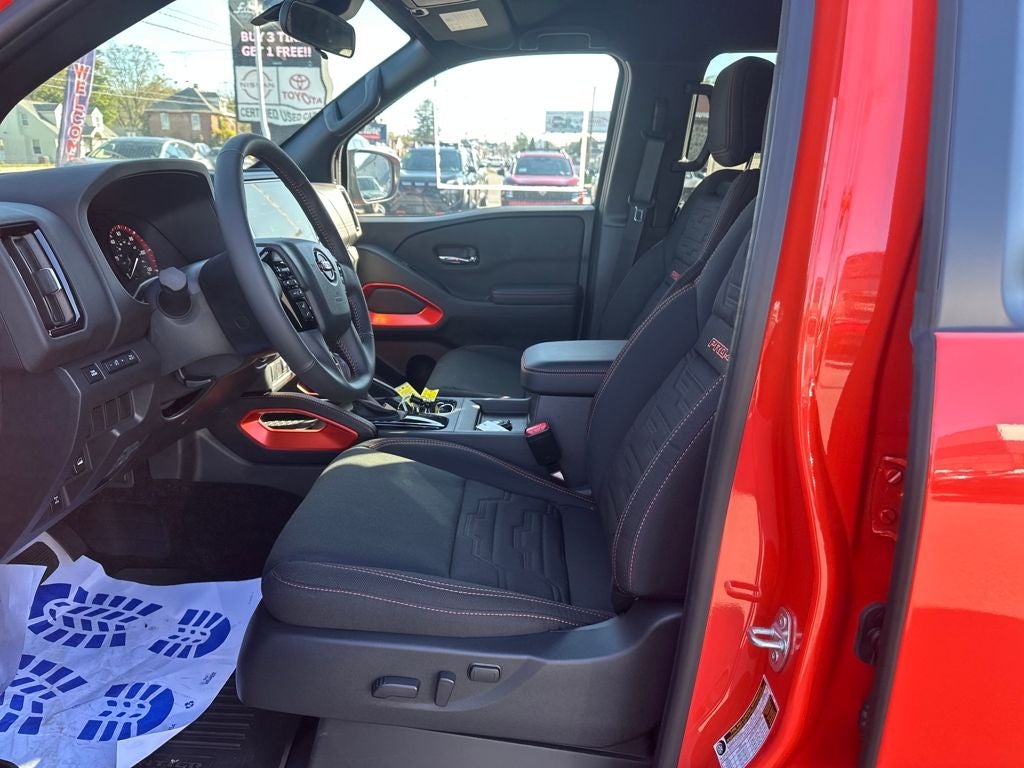 2025 Nissan Frontier Crew Cab PRO-4X®