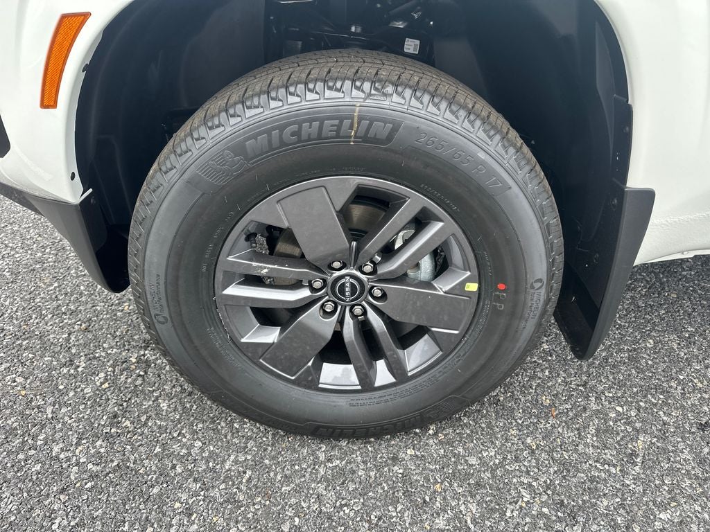 2026 Nissan Frontier Crew Cab SV