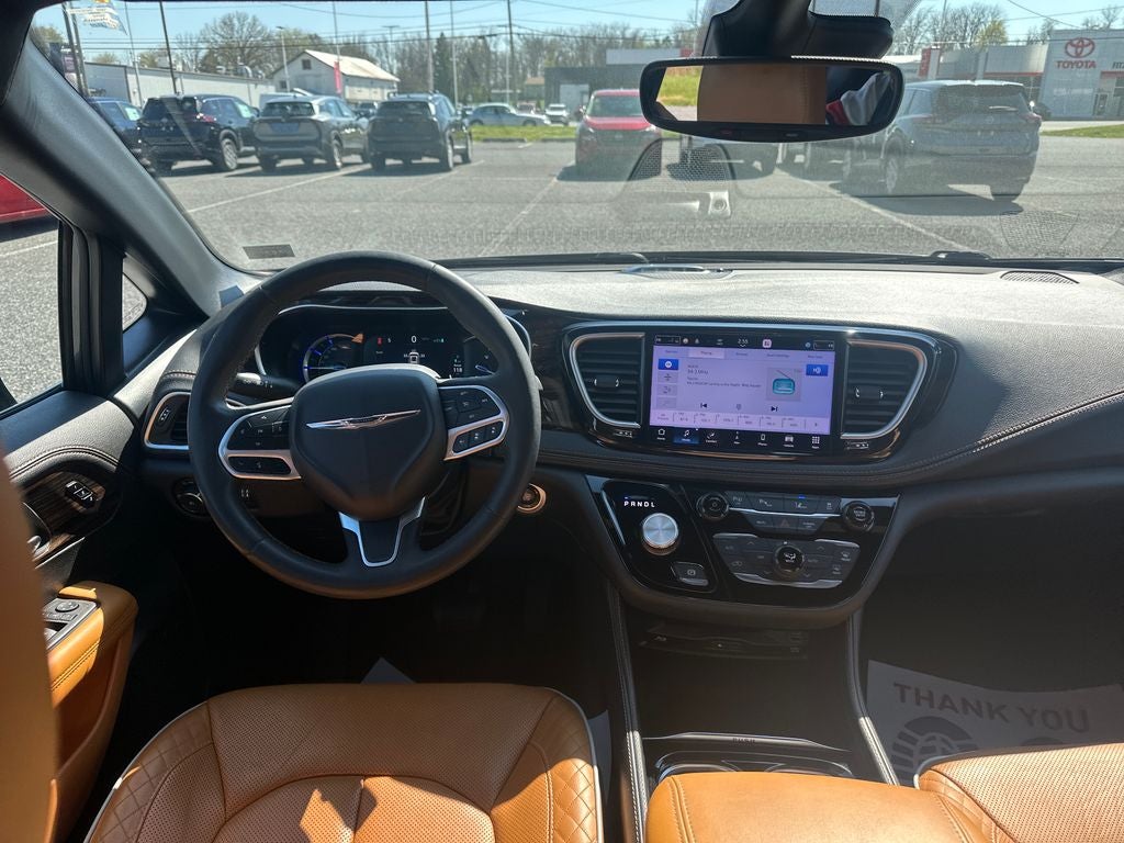 2023 Chrysler Pacifica Hybrid Pinnacle