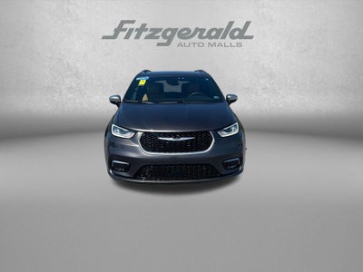 2023 Chrysler Pacifica Hybrid Pinnacle