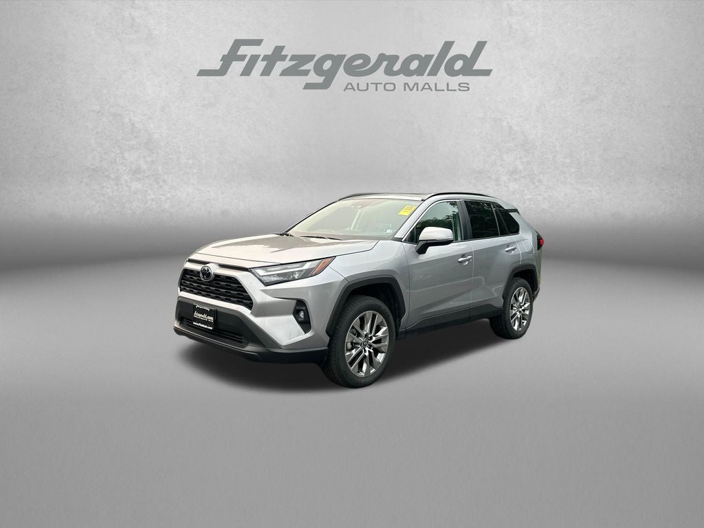 2025 Toyota RAV4 XLE Premium