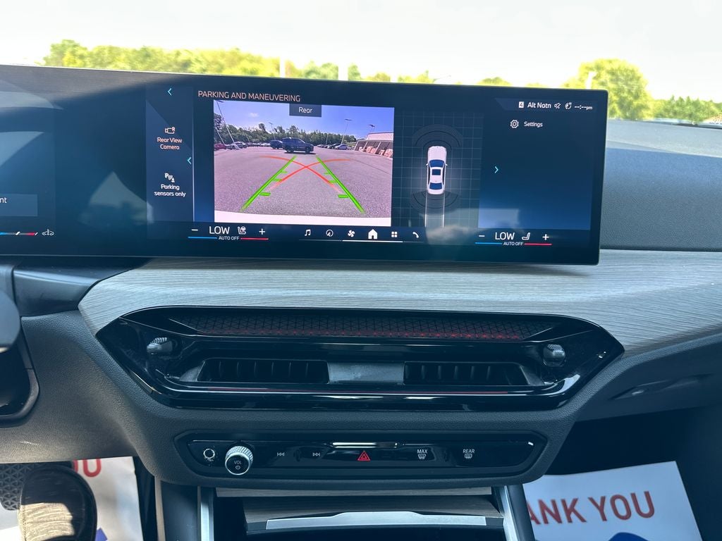 2025 BMW 3 Series 330i