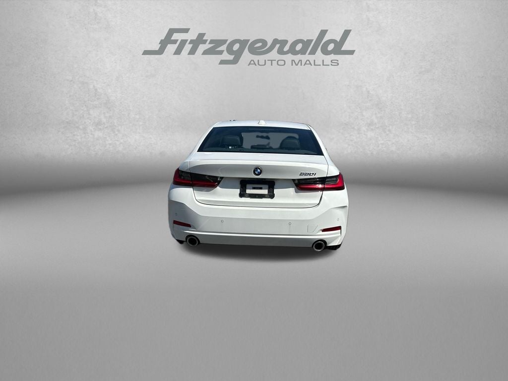 2025 BMW 3 Series 330i