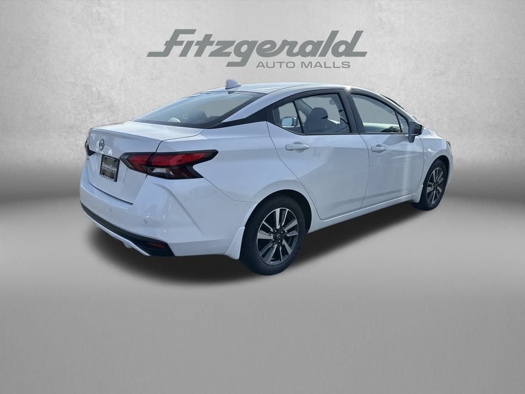 2025 Nissan Versa SV