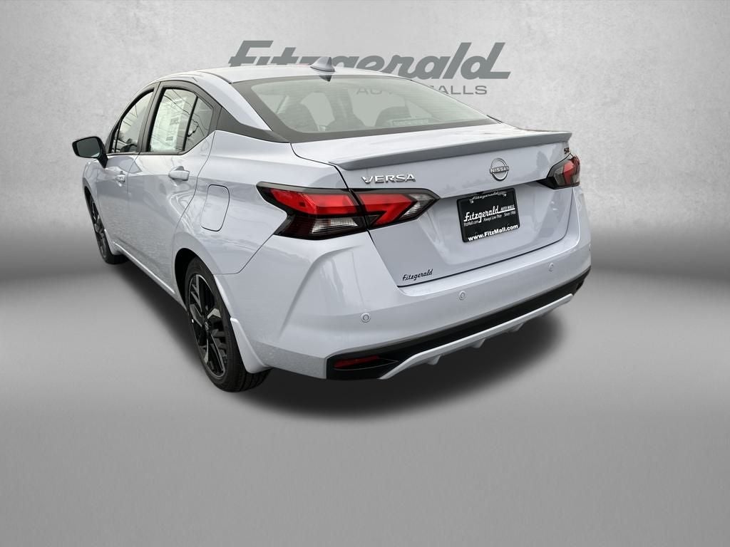 2025 Nissan Versa SR