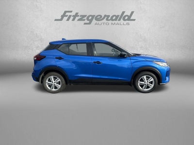 2025 Nissan Kicks Play S