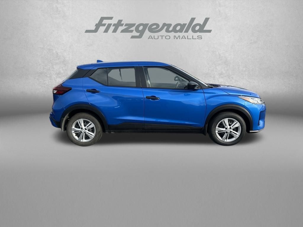 2025 Nissan Kicks Play S