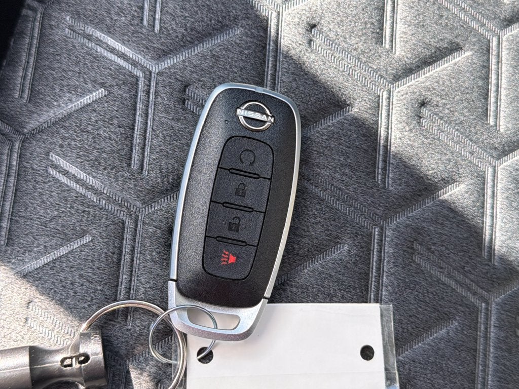 2027 Nissan Kicks SV