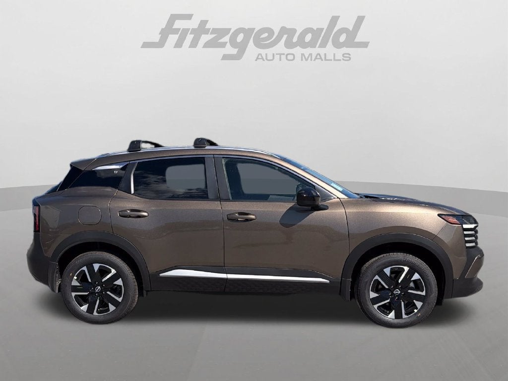 2027 Nissan Kicks SV