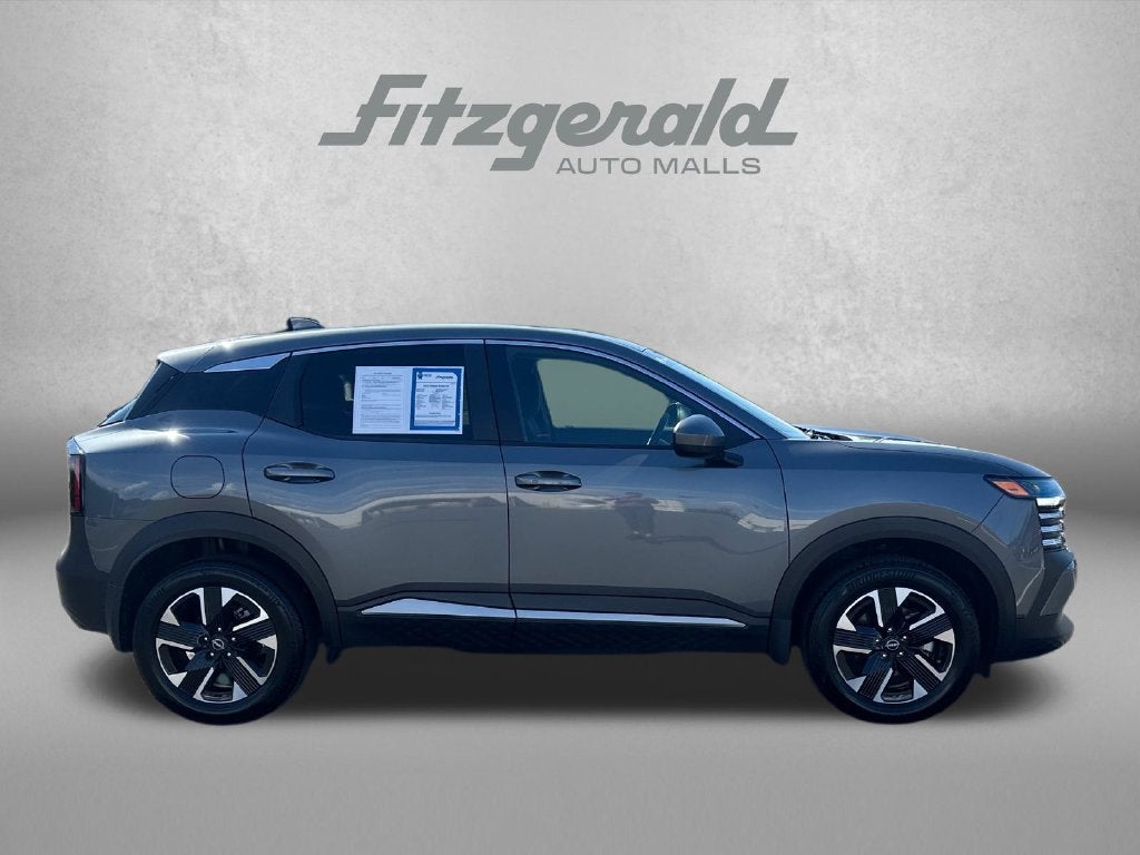 2025 Nissan Kicks SV