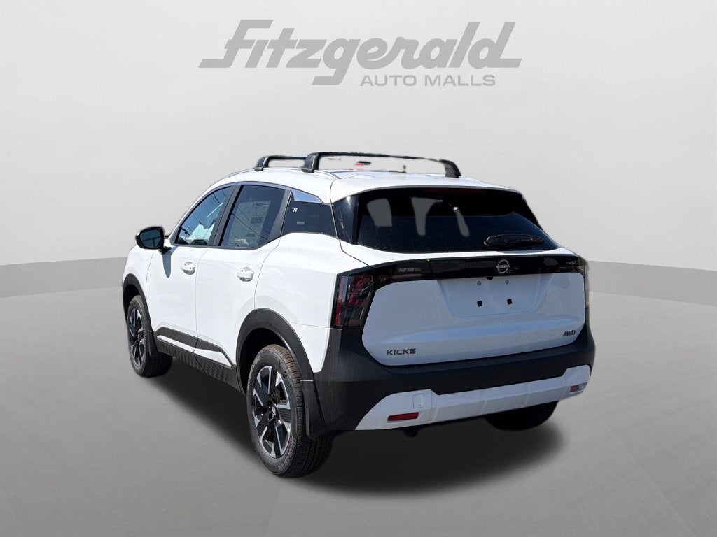 2027 Nissan Kicks SV