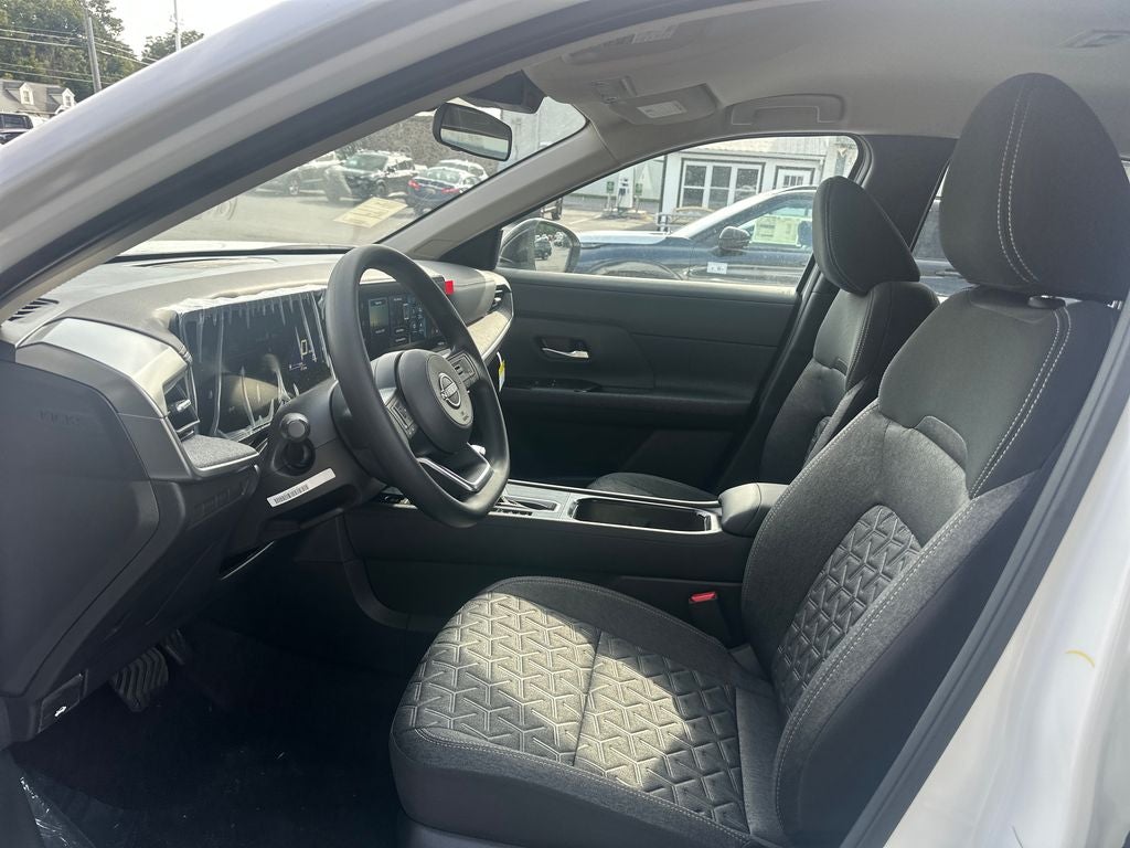 2027 Nissan Kicks SV