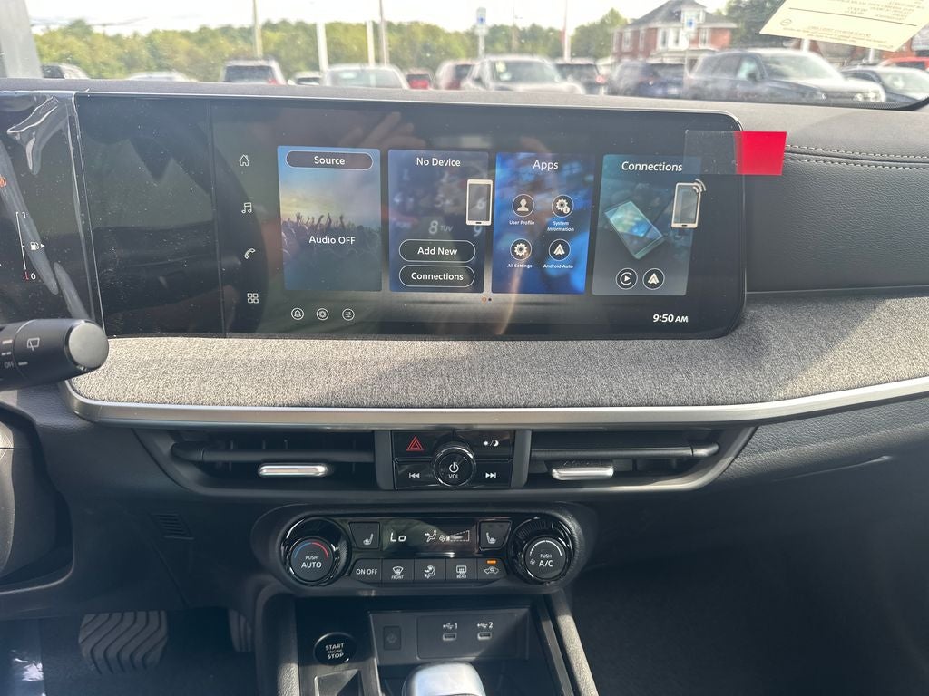 2027 Nissan Kicks SV