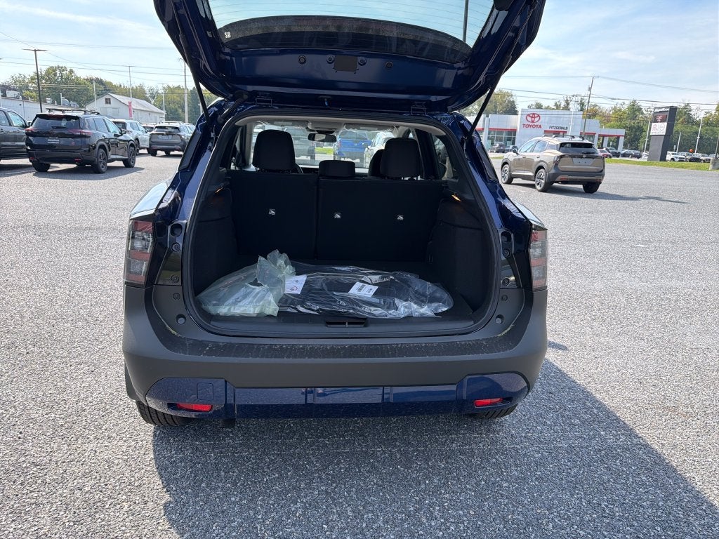 2027 Nissan Kicks SV