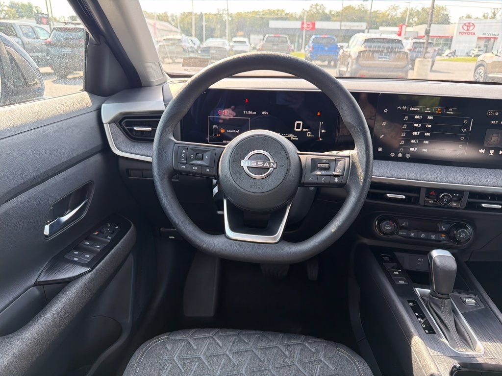 2027 Nissan Kicks SV