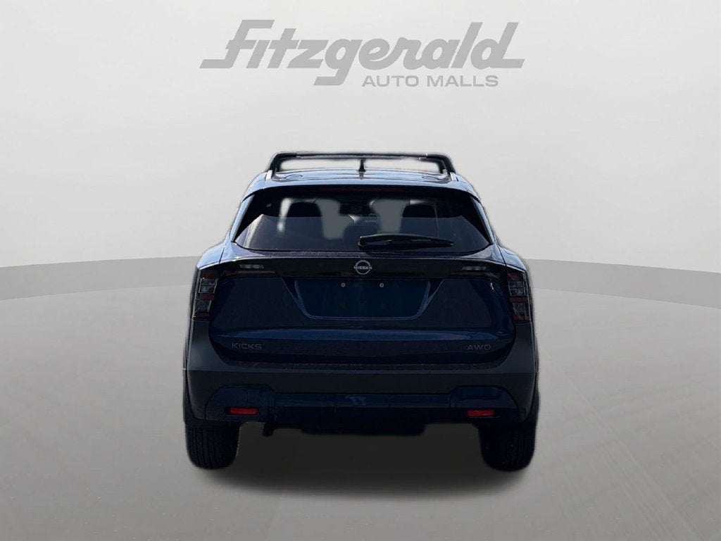 2027 Nissan Kicks SV