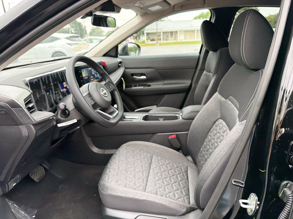 2027 Nissan Kicks SV