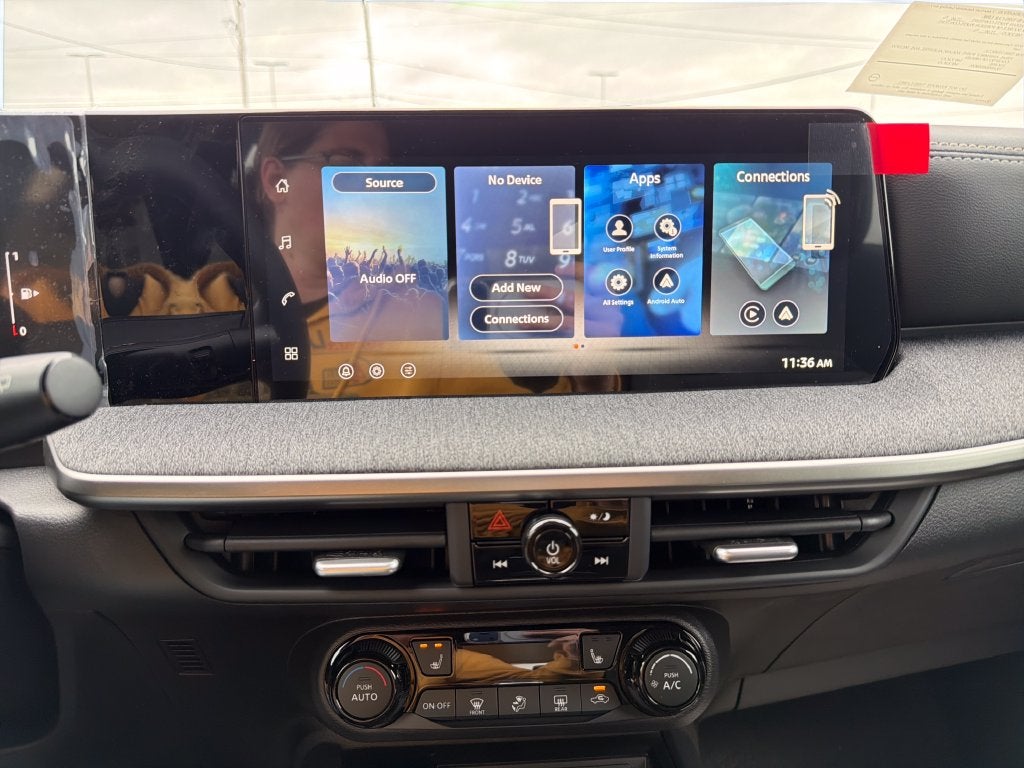 2027 Nissan Kicks SV