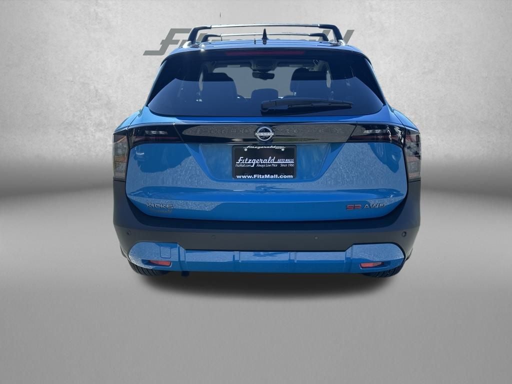 2026 Nissan Kicks SR