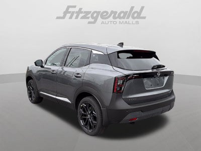 2027 Nissan Kicks SR