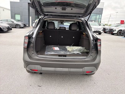 2027 Nissan Kicks SR