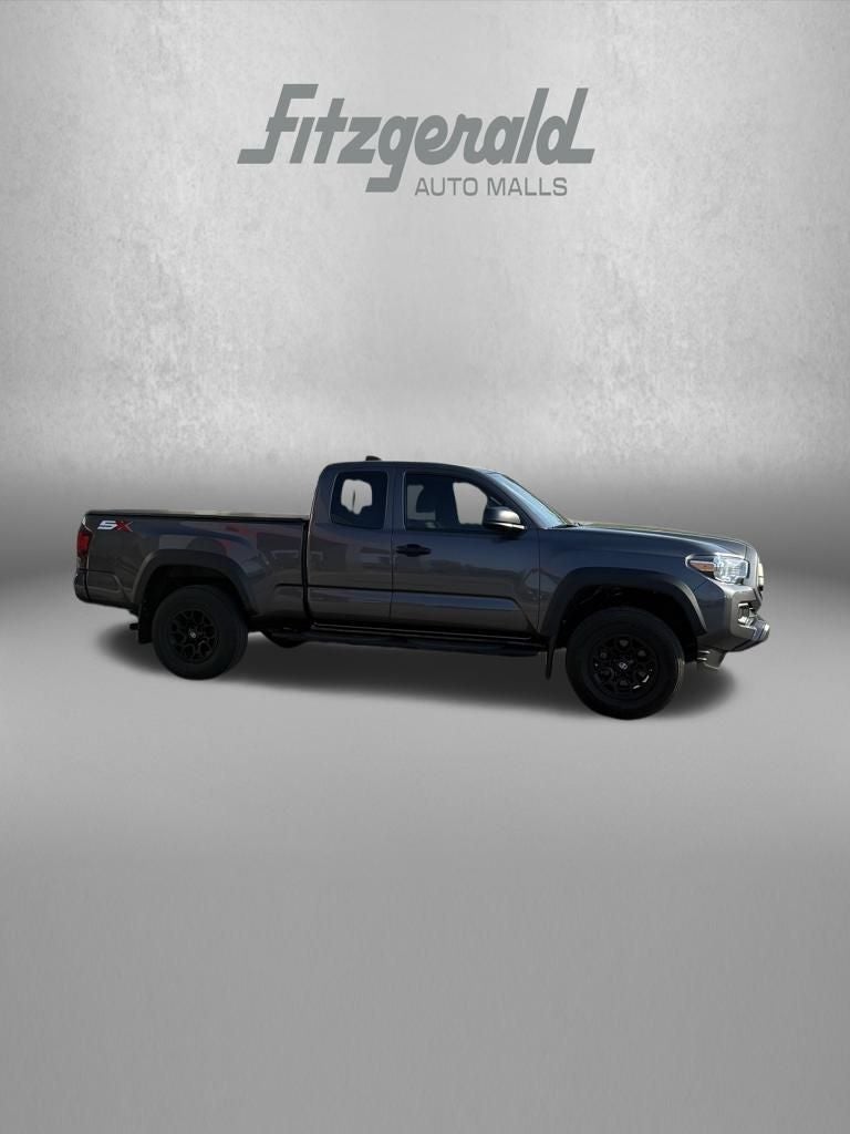 2022 Toyota Tacoma SR