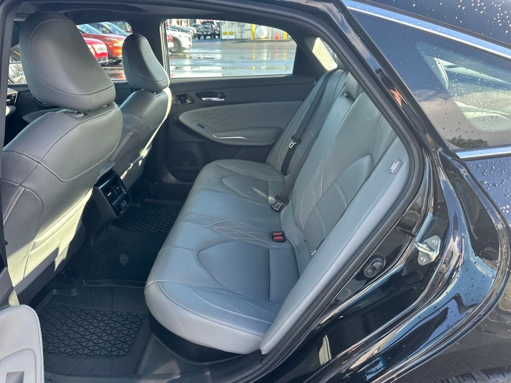 2020 Toyota Avalon Hybrid Limited