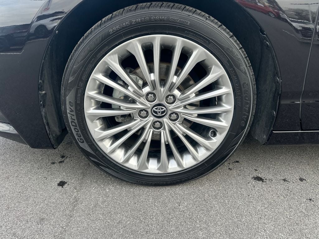 2020 Toyota Avalon Hybrid Limited