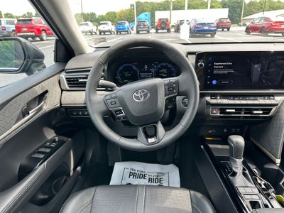 2025 Toyota Camry XLE