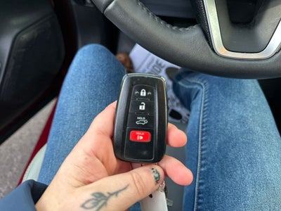 2021 Toyota RAV4 Hybrid XLE Premium