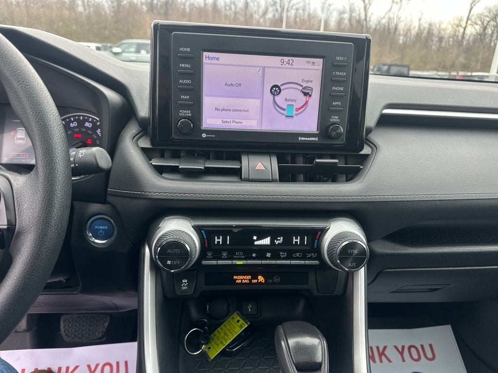 2021 Toyota RAV4 Hybrid XLE