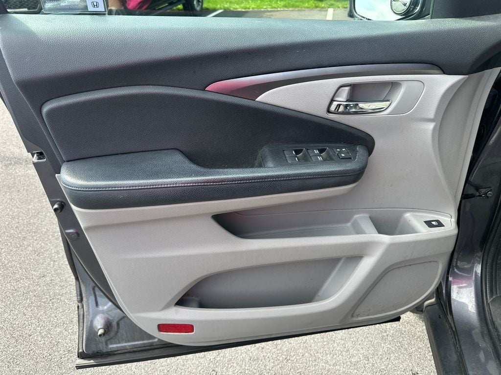 2017 Honda Pilot EX