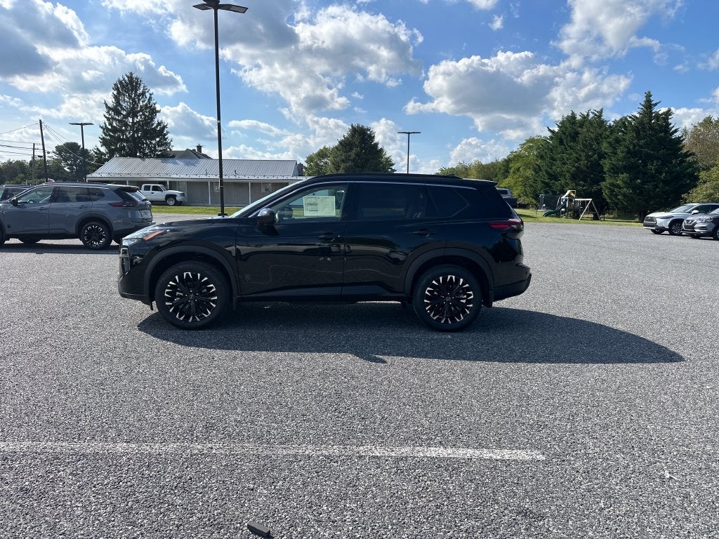 2026 Nissan Rogue Dark Armor™